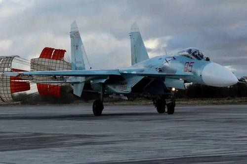 Tiêm kích Su-27 Nga chặn 3 máy bay quân sự Pháp ở Biển Đen