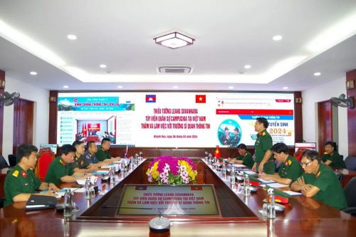 Hợp tác đào tạo học viên quân sự giữa Việt Nam và Campuchia