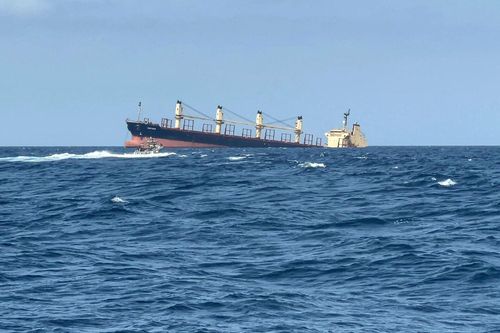 Cảnh báo thảm họa môi trường do tàu Rubymar chìm trên Biển Đỏ