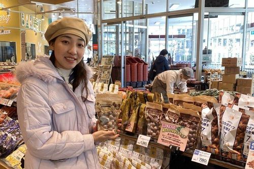 Nữ doanh nhân xuất khẩu mắc ca ra thế giới vào đề thi Olympic Đắk Lắk