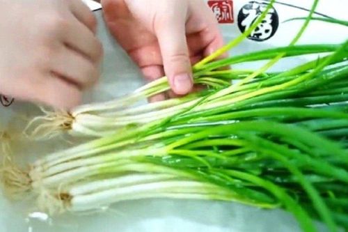Rau rẻ nhưng chớ chọn những loại rau này để ăn