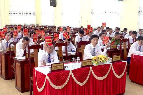 HĐND huyện Thoại Sơn tổ chức kỳ họp thứ 12