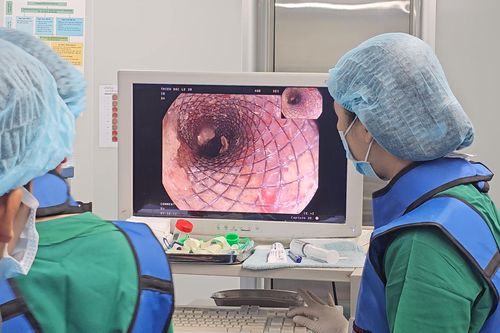 Bệnh viện 22-12: Can thiệp đặt stent cho bệnh nhân ung thư thực quản