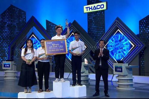 Thi đấu xuất sắc, nam sinh Quảng Trị giành vòng nguyệt quế thi tuần Olympia
