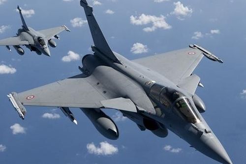 Su-27 Nga xuất kích, chặn tiêm kích Rafael Pháp trên Biển Đen