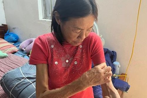 Mong ước trong ngày 8/3 của những 'chiến binh' xóm chạy thận