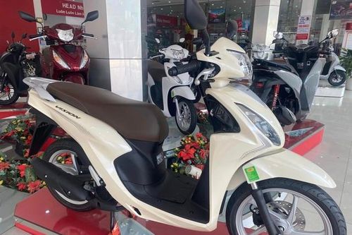 Sức mua kém, giá xe máy giảm sâu sau Tết
