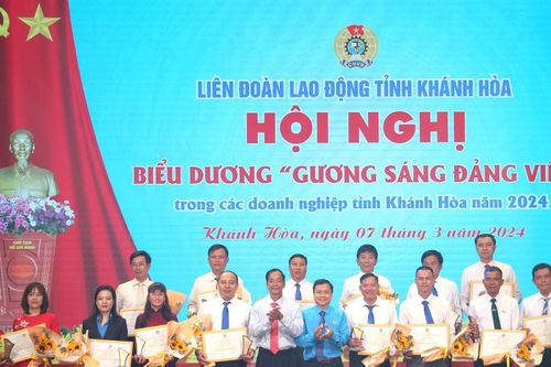 Khánh Hòa: Biểu dương 94 'Gương sáng đảng viên' trong các doanh nghiệp năm 2024