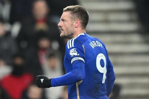 Leicester lâm nguy