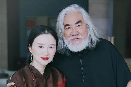 'Trùm kiếm hiệp' Trương Kỷ Trung có thêm con