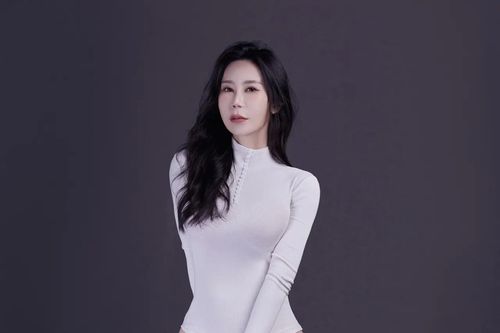 Diễn viên An Thần Dư bị kiện vì ngoại tình với bác sĩ