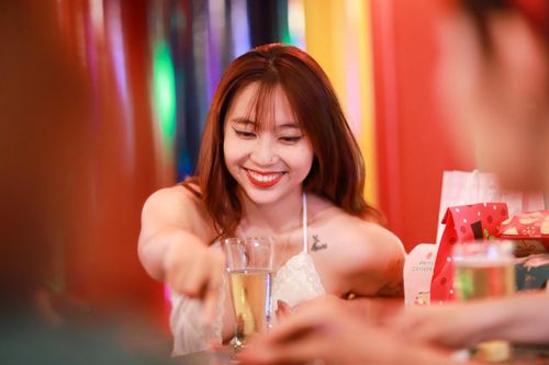 Lời chúc sức khỏe hay nhất cho ngày 8/3