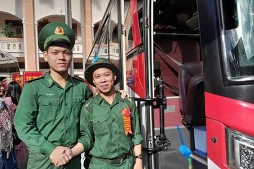 DIỄN ĐÀN LỜI HỨA VỚI HẬU PHƯƠNG: Cùng bạn thân nhập ngũ bảo vệ Tổ quốc