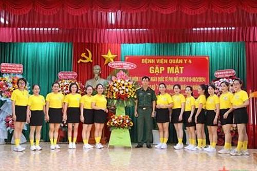 Ra mắt Câu lạc bộ 'Phụ nữ Bệnh viện Quân y 4 khỏe - đẹp'