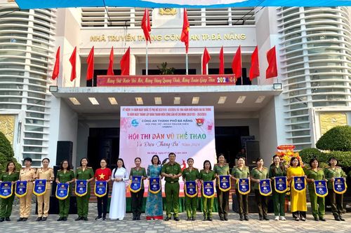 Phụ nữ CATP Đà Nẵng sôi nổi Hội thi dân vũ thể thao 'Vũ điệu Tháng Ba'