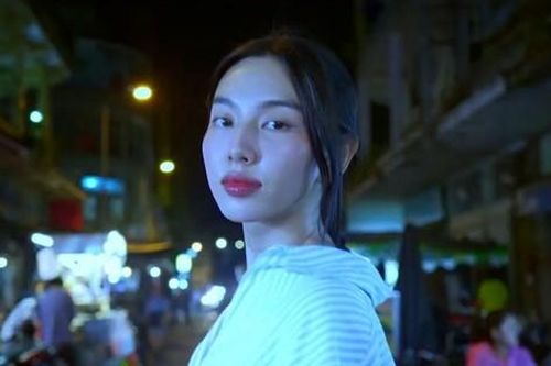 Nguyễn Thúc Thùy Tiên trở lại lợi hại hơn xưa, xứng danh 'Hoa hậu nhiều nghề nhất showbiz'