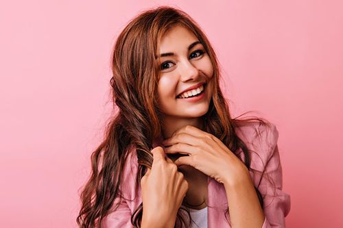 Mẹo đơn giản giúp chàng trai nhút nhát chinh phục cô gái trong mơ