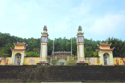 Thắng địa Lam Thành nguy cơ chìm vào lãng quên