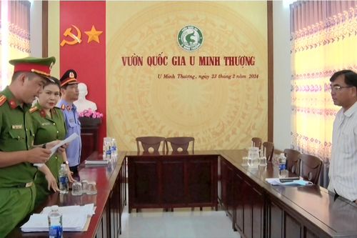 Bắt nguyên Giám đốc Vườn quốc gia U Minh Thượng