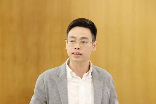 Bộ Thông tin lên tiếng về sự cố Facebook bị sập