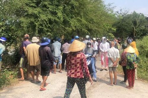 Đang ngồi hóng mát, tá hỏa phát hiện thi thể phụ nữ trôi trên kênh ở Bạc Liêu