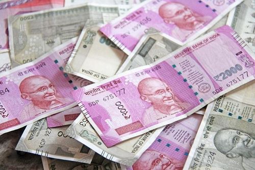 Tin Thị trường: Ấn Độ không muốn phụ thuộc vào đồng USD trong giao dịch dầu mỏ