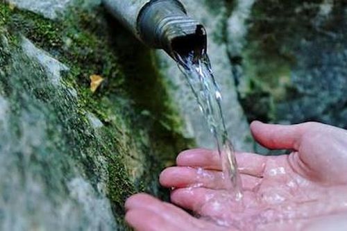 Dân ấm ức vì phải đóng hơn 2 triệu đồng mới được cấp nước sạch ở Vĩnh Phúc