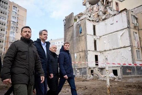 Rộ tin tên lửa Nga phát nổ cách vị trí Tổng thống Ukraine xuất hiện 500m