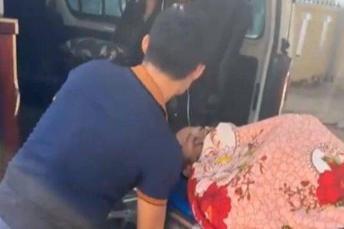 Khen thưởng những người cứu 6 học sinh khuyết tật bị đuối nước ở Bình Định