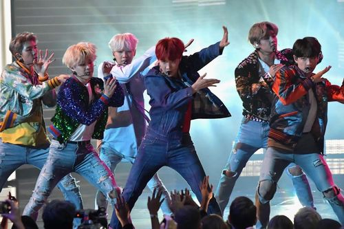 Từ K-pop đến K-beauty – Những bí quyết chinh phục thế giới của Hàn Quốc