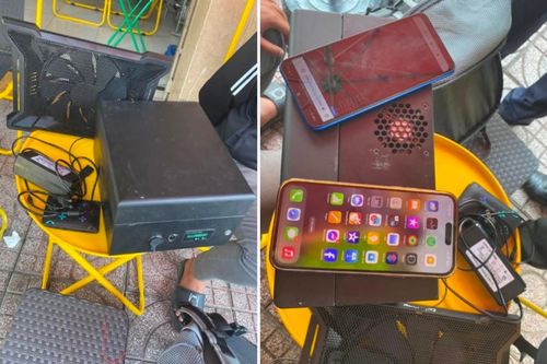 Dùng xe máy chở thiết bị BTS giả phát tán tin nhắn lừa đảo