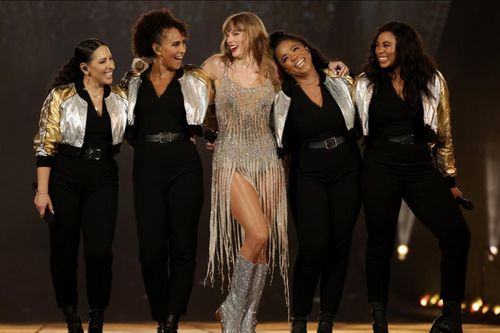 Taylor Swift giúp kinh tế Singapore tăng trưởng ra sao chỉ với 6 đêm diễn?