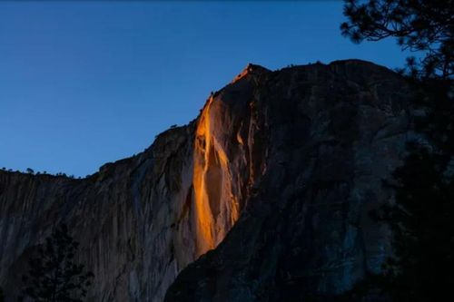 'Thác lửa' ở công viên Yosemite (Mỹ)