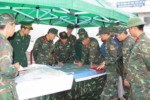 Khảo sát khu vực diễn tập ứng phó sự cố tràn dầu