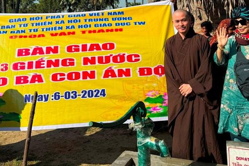 Ấn Độ: Phân ban Từ thiện xã hội Giáo dục T.Ư bàn giao 23 giếng nước tại Bồ Đề Đạo Tràng