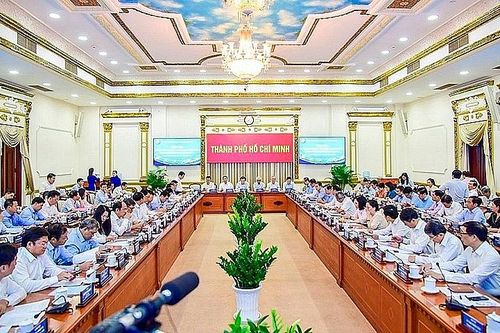 Thành phố Hồ Chí Minh: Kinh tế 2 tháng đầu năm tăng trưởng tích cực, bất động sản đang phục hồi