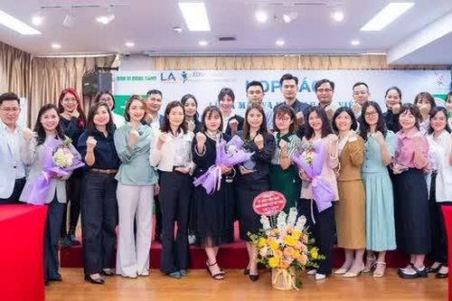 Lễ Ra Mắt Hiệp Hội Các Trung Tâm Ngoại Ngữ Việt Nam - Khởi Đầu Một Kỷ Nguyên Mới
