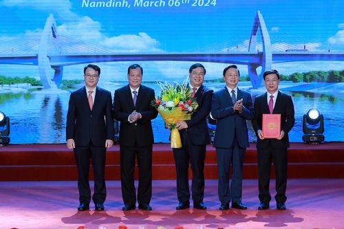 Nam Định đưa hạ tầng giao thông và kinh tế biển thành động lực phát triển