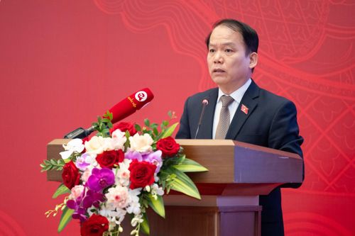 'Đề nghị Chính phủ chủ động các giải pháp điều tiết giá nhà ở'