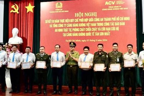 Đảm bảo tuyệt đối an ninh, an toàn, PCCC cho Cảng hàng không quốc tế Tân Sơn Nhất