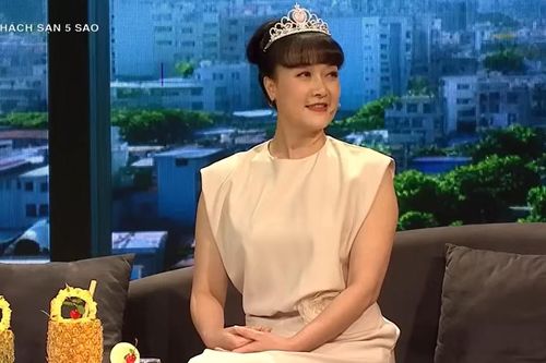 Vân Dung: Nhắc tới việc đi thi Hoa hậu là tôi xấu hổ