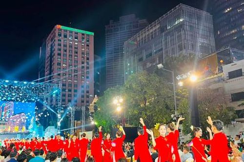 TP Hồ Chí Minh: Khai mạc Lễ hội Áo dài lần thứ 10