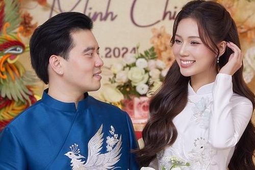 Phạm Ngọc Anh 'Làng trong phố' lấy chồng