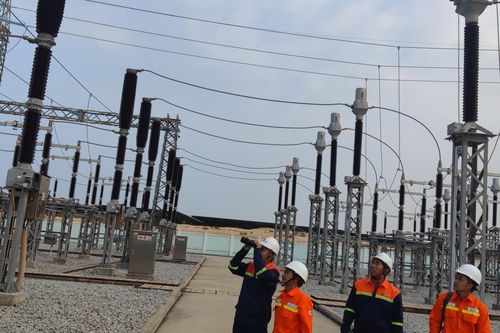 Vận hành lưới điện an toàn, giải tỏa công suất năng lượng tái tạo