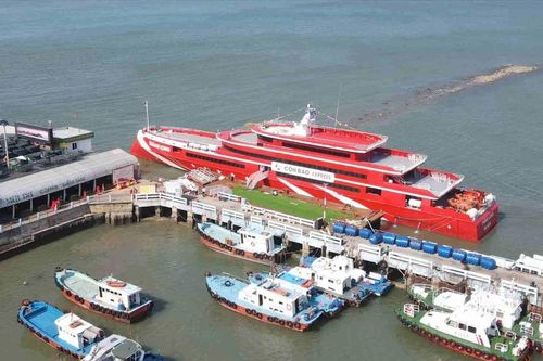 Vận hành tàu khách cao tốc lớn nhất Việt Nam