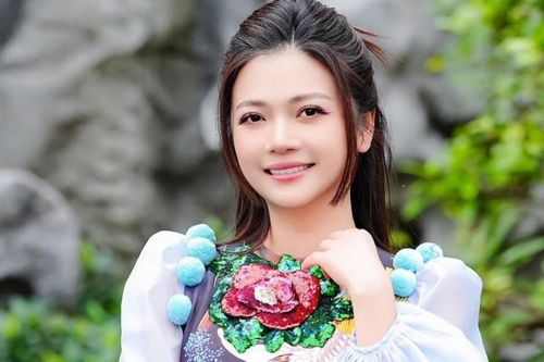 Xao xuyến trước vẻ dịu dàng của diễn viên Kiều Anh