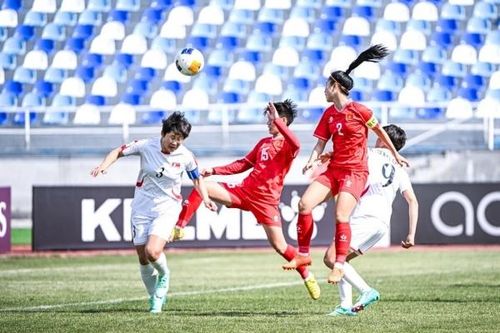 HLV Akira Ijiri ghi nhận nỗ lực và tinh thần thi đấu tiến bộ của U20 nữ Việt Nam