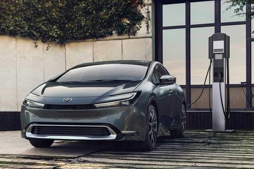 Top 5 mẫu ô tô có chi phí nhiên liệu thấp nhất năm 2024