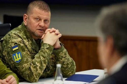 Tướng hàng đầu quân đội Ukraine bị sa thải tới Anh làm đại sứ