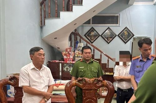 Phê chuẩn khởi tố nguyên Phó chủ tịch UBND huyện Cát Tiên